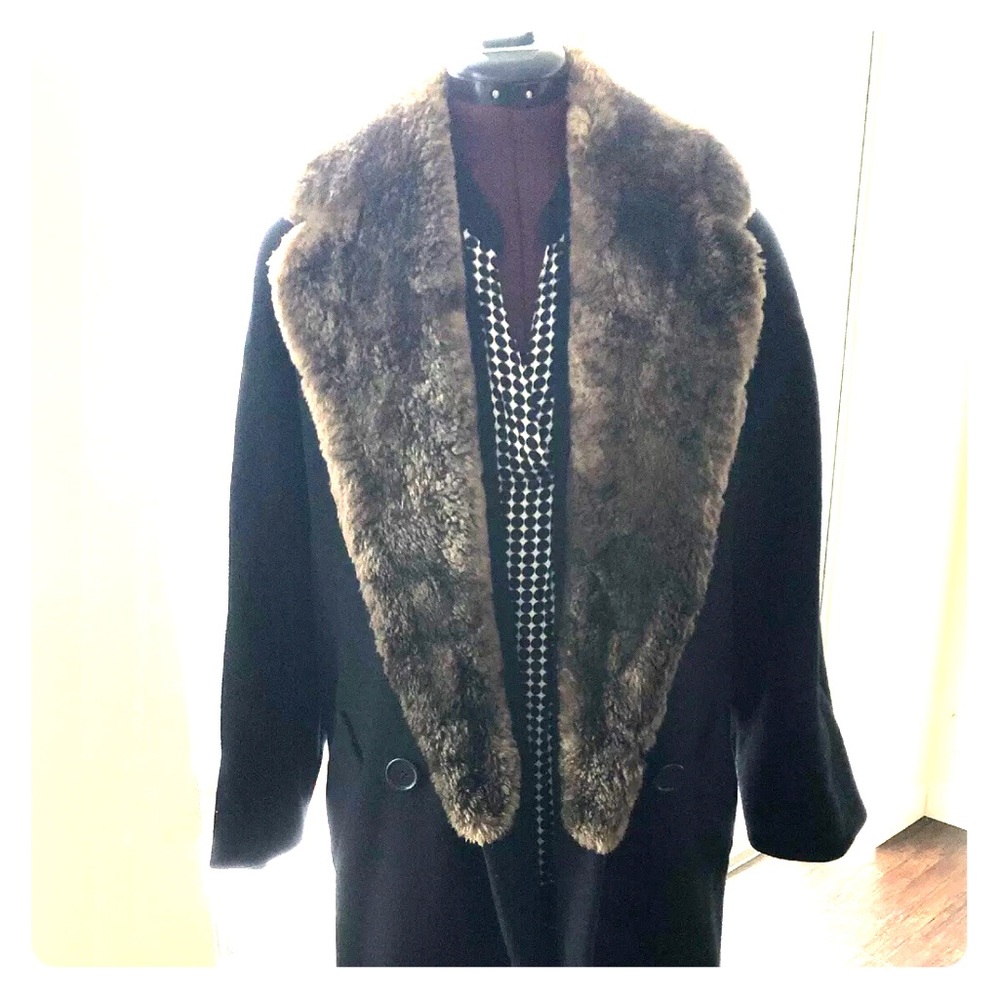 Calvin Klein Real Fur Trim/Collar Peacoat. Size 6